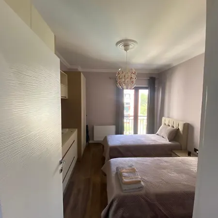 Apartment Luxurious Apartment In Tirana *