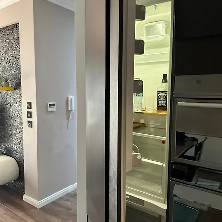 Luxurious In Apartmán Tirana